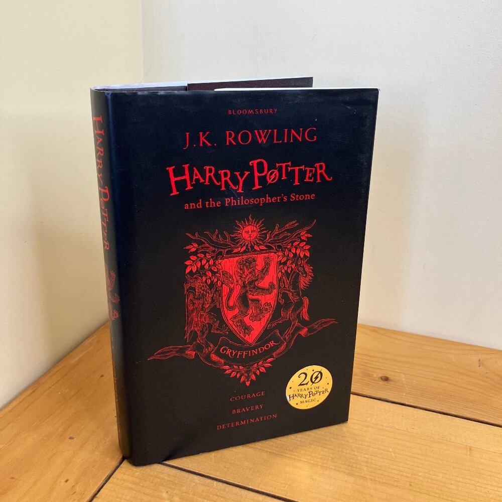 Harry Potter and the Philosopher's Stone Hardcover Book Gryffindor Edition 2017